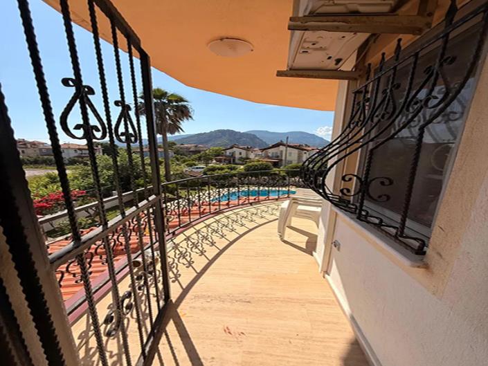 Image No.6-3 Bed Villa for sale