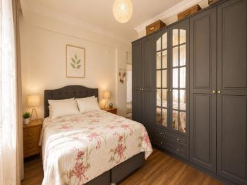 TC2004-master-bedroom