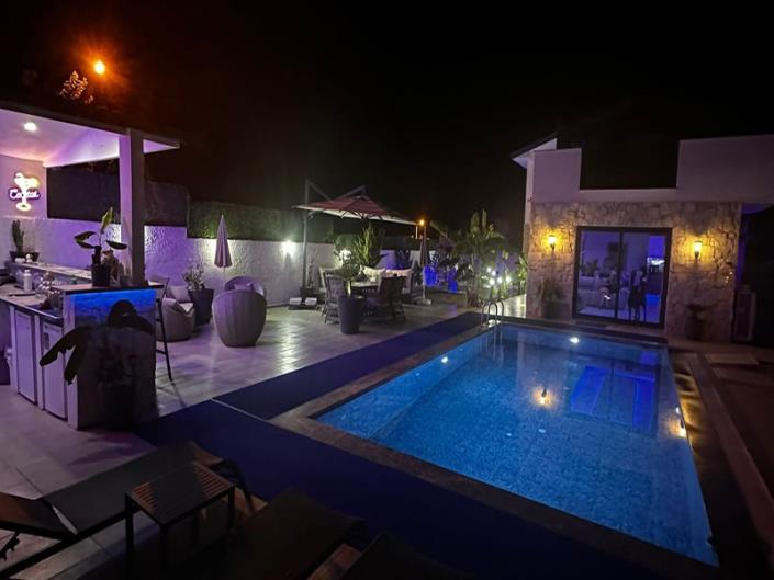 Image No.11-4 Bed Villa for sale