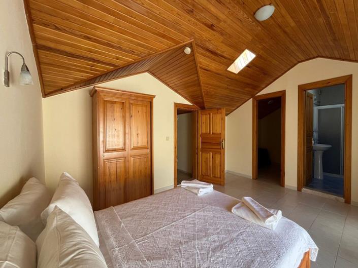 Image No.7-3 Bed Apartment for sale