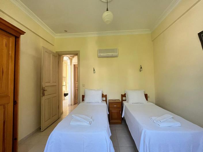 Image No.28-3 Bed Apartment for sale