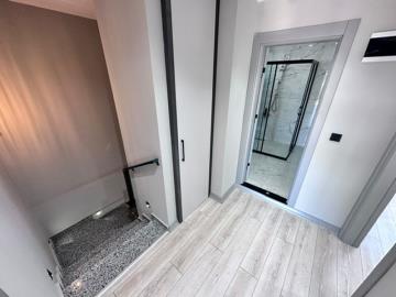 TC2014-first-floor-hallway