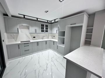 TC2014-large-fitted-kitchen
