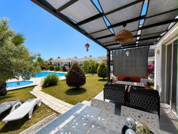 TC2015-private-garden