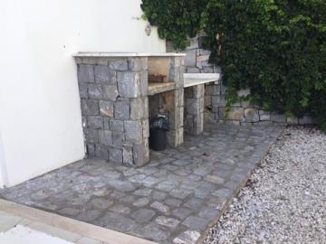 TC1873-BBQ-area