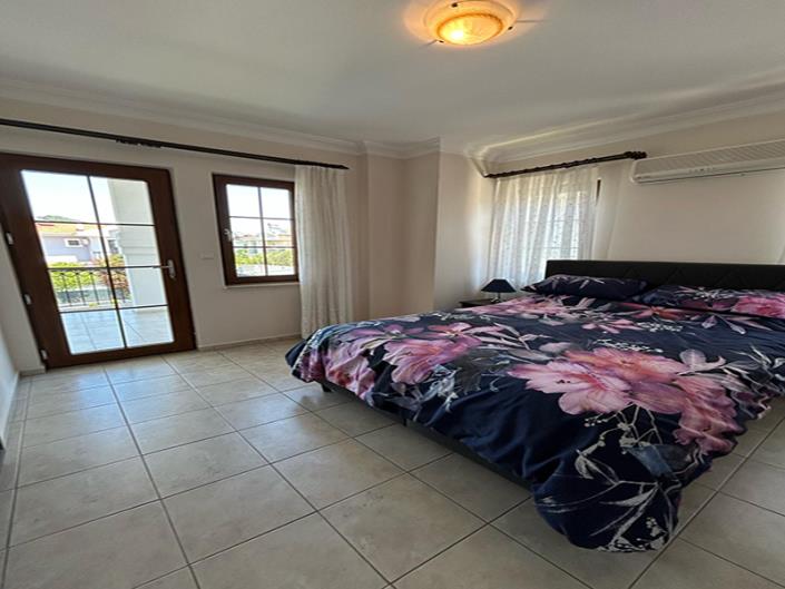 Image No.10-2 Bed Villa for sale
