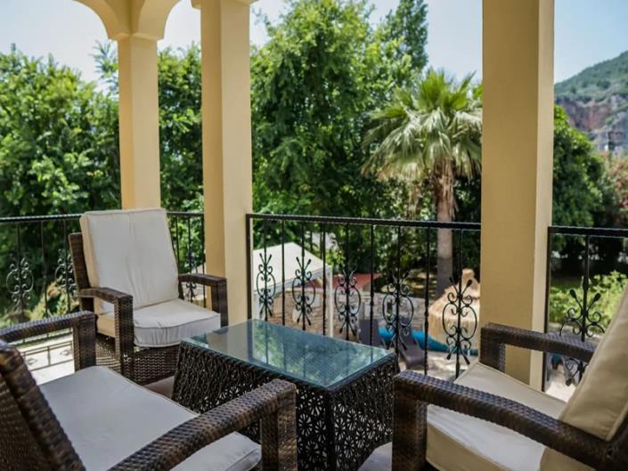 Image No.4-6 Bed Villa for sale