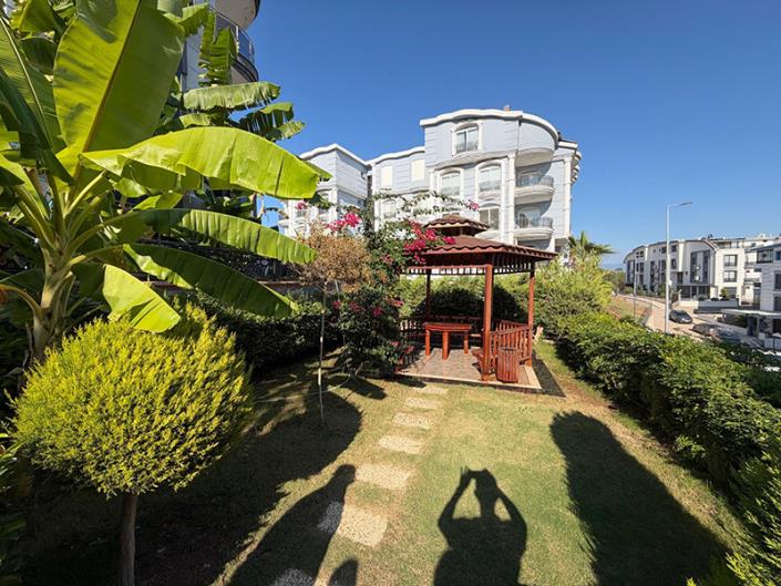 Image No.4-2 Bed Apartment for sale