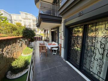 TC2028-private-balcony