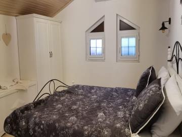 TC2029-master-bedroom