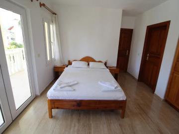 TC2030-double-bedroom
