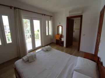 TC2030-master-bedroom
