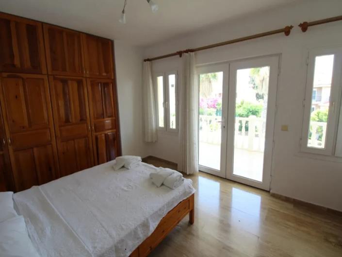 Image No.13-3 Bed Villa for sale