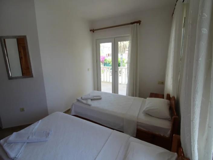 Image No.18-3 Bed Villa for sale