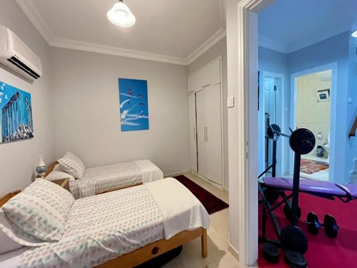 Image No.16-4 Bed Duplex for sale