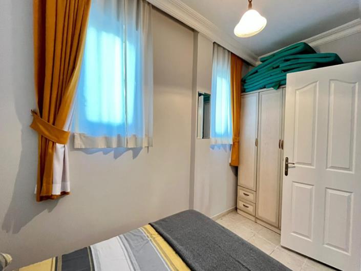 Image No.20-4 Bed Duplex for sale