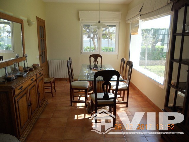 Image No.8-5 Bed Villa for sale