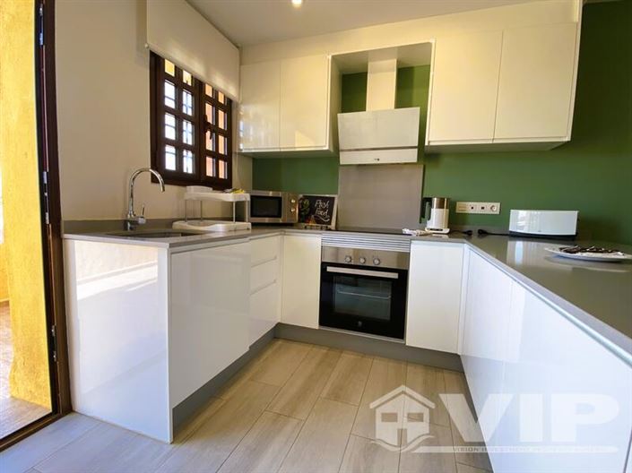 Image No.11-2 Bed Apartment for sale