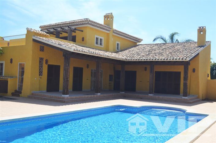 Image No.2-5 Bed Villa for sale