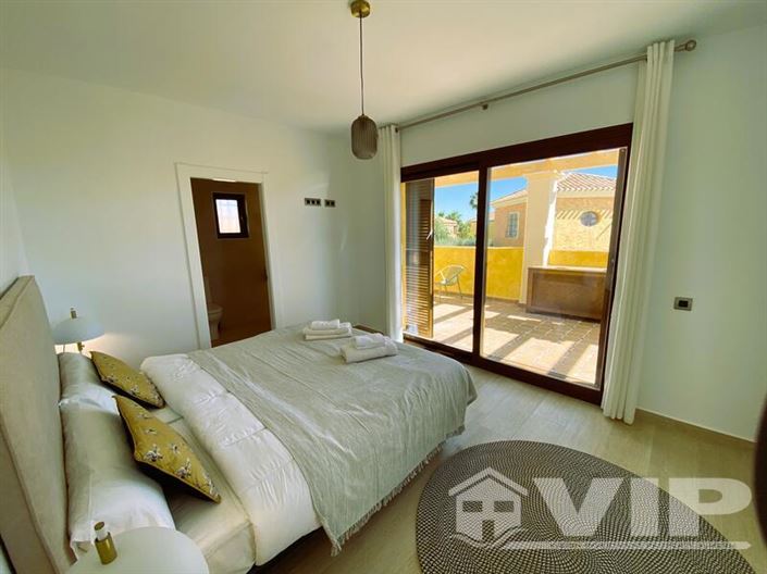 Image No.20-4 Bed Villa for sale
