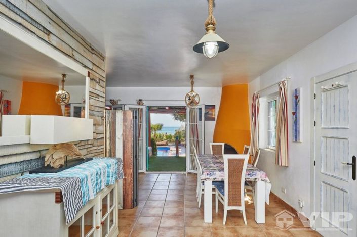 Image No.18-Villa de 5 chambres à vendre à Vera Playa