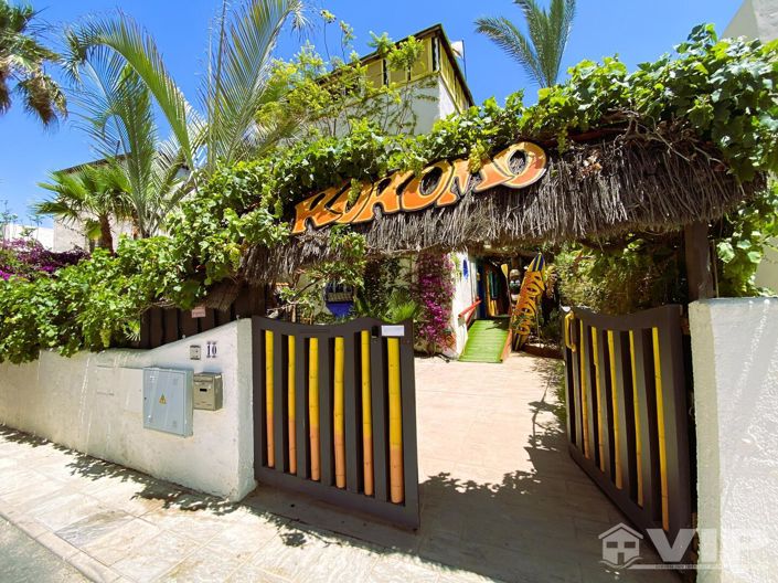 Image No.6-Villa de 5 chambres à vendre à Vera Playa