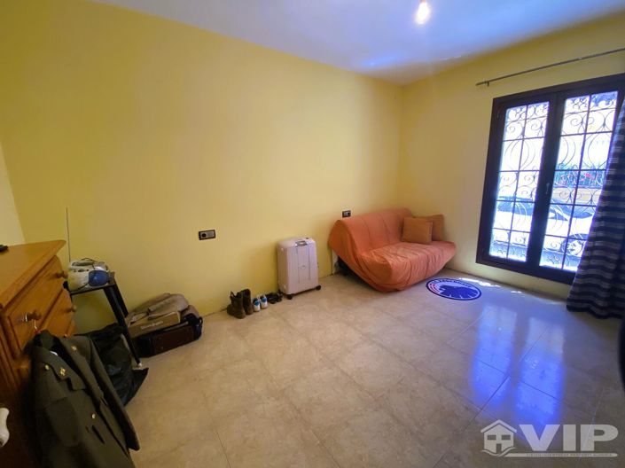 Image No.12-5 Bed Villa for sale