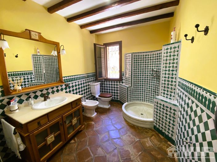 Image No.14-5 Bed Villa for sale