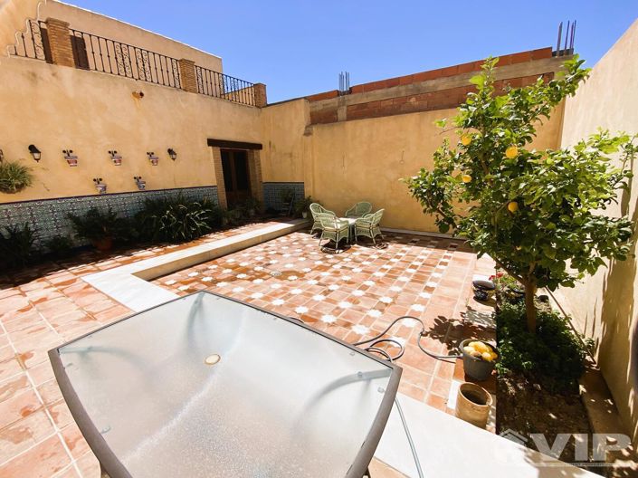 Image No.17-5 Bed Villa for sale