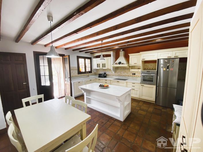 Image No.5-5 Bed Villa for sale