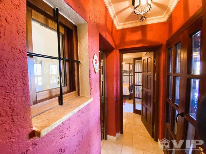 Image No.10-4 Bed Villa for sale