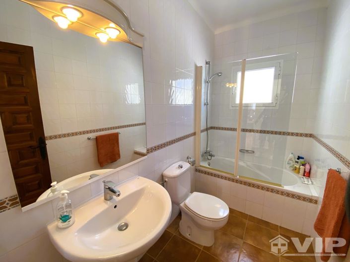 Image No.13-3 Bed Villa for sale