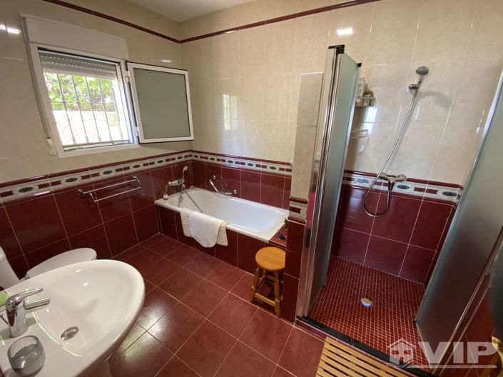 Image No.19-4 Bed Villa for sale