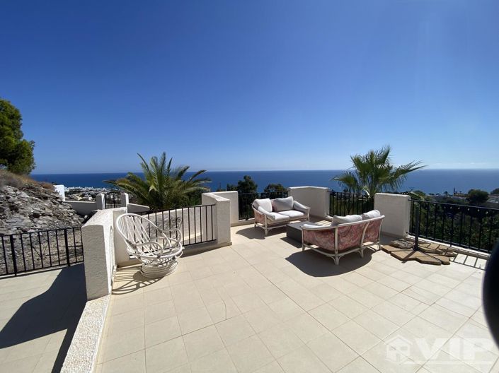 Image No.5-4 Bed Villa for sale