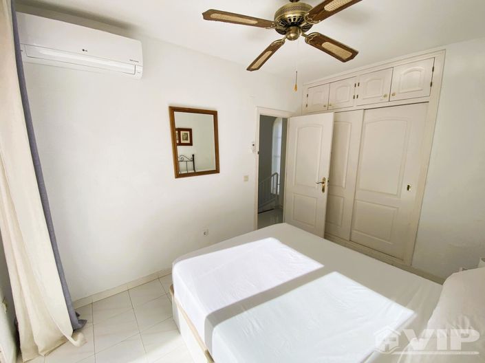 Image No.21-3 Bed Townhouse for sale