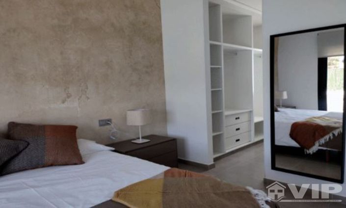 Image No.4-3 Bed Villa for sale