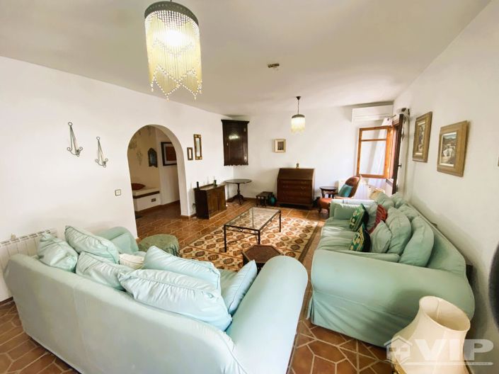 Image No.18-3 Bed Villa for sale