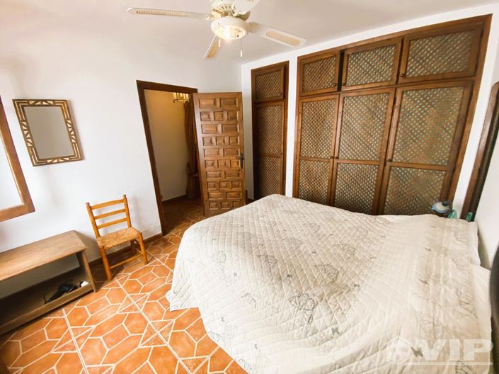 Image No.25-3 Bed Villa for sale