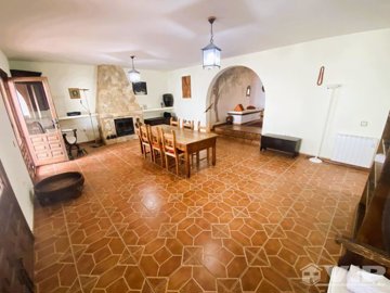 vip8193-calle-lirios-88500225