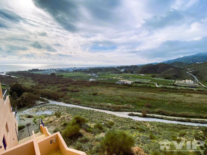 Image No.23-2 Bed Apartment for sale