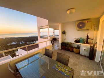 vip8200-victoria-buildings-84256460