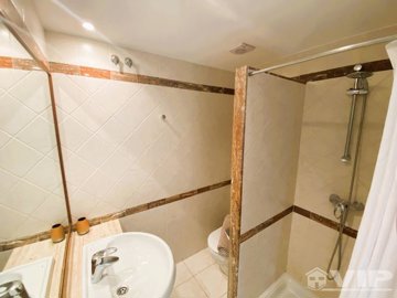 vip8201-victoria-buildings-29846814