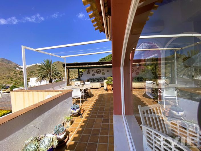 Image No.10-3 Bed Villa for sale