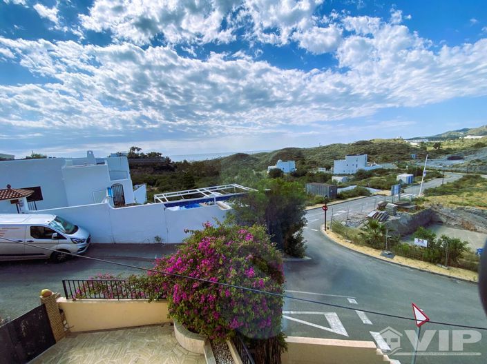 Image No.6-3 Bed Villa for sale