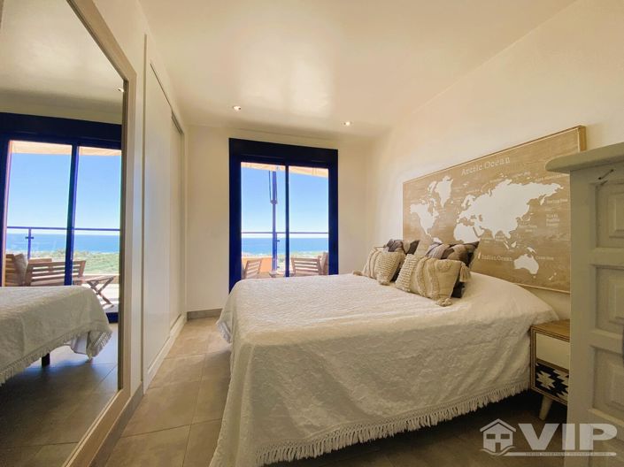 Image No.21-3 Bed Apartment for sale