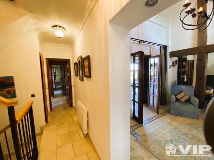 Image No.24-4 Bed Villa for sale