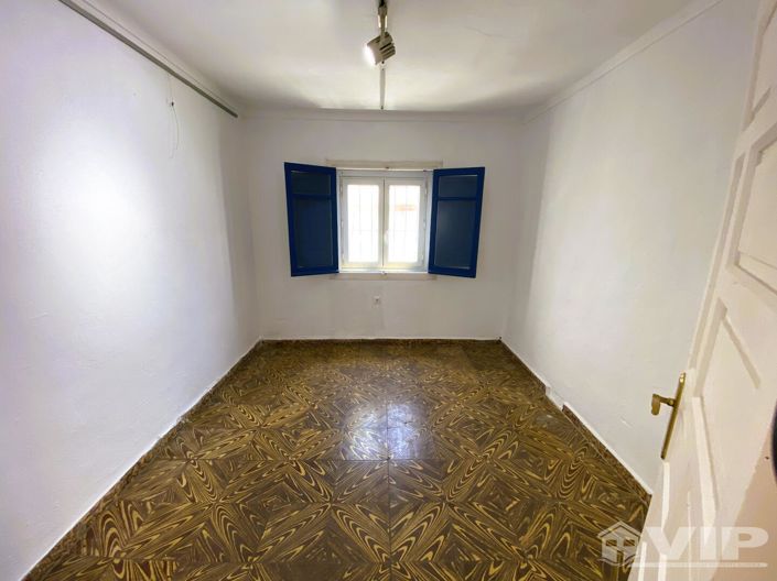 Image No.13-3 Bed Townhouse for sale