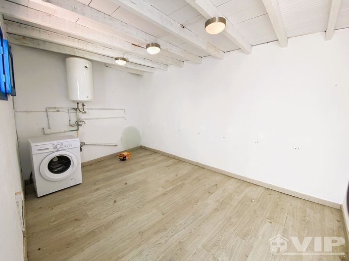 Image No.21-3 Bed Townhouse for sale