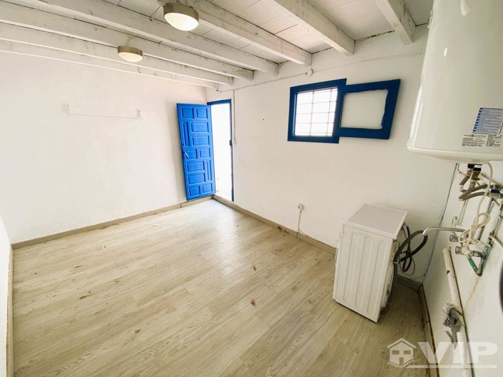 Image No.22-3 Bed Townhouse for sale