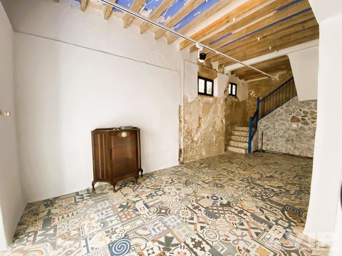Image No.6-3 Bed Townhouse for sale